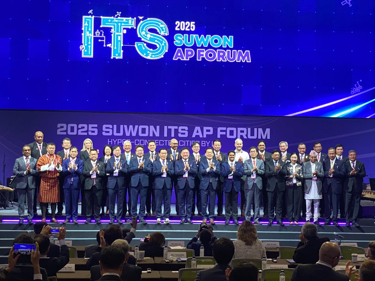 https://www.mtic.gov.bn/Images1/news/2025/May/30-Suwon%20ROK/WhatsApp%20Image%202025-06-14%20at%2014.38.44.jpeg