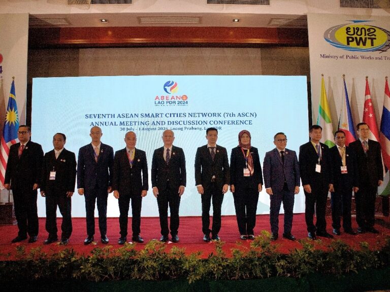 Yang Mulia Permanent Secretary of Ministry of Transport and Infocommunications attended the 7th ASEAN Smart Cities Network Annual Meeting