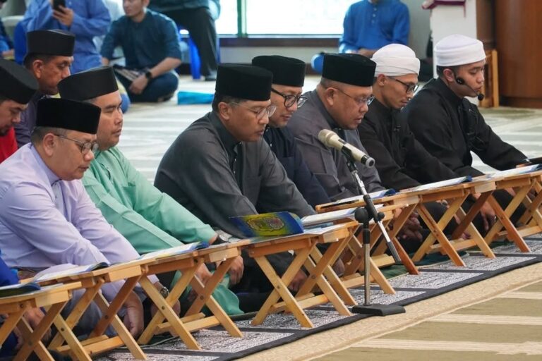 Majlis Khatam Al-Quran sempena Bulan Ramadan Tahun 1446H/2025M bagi Kementerian Pengangkutan dan Infokomunikasi dan Jabatan-Jabatan serta Agensi-Agensi Pihak Berkuasa Di Bawahnya