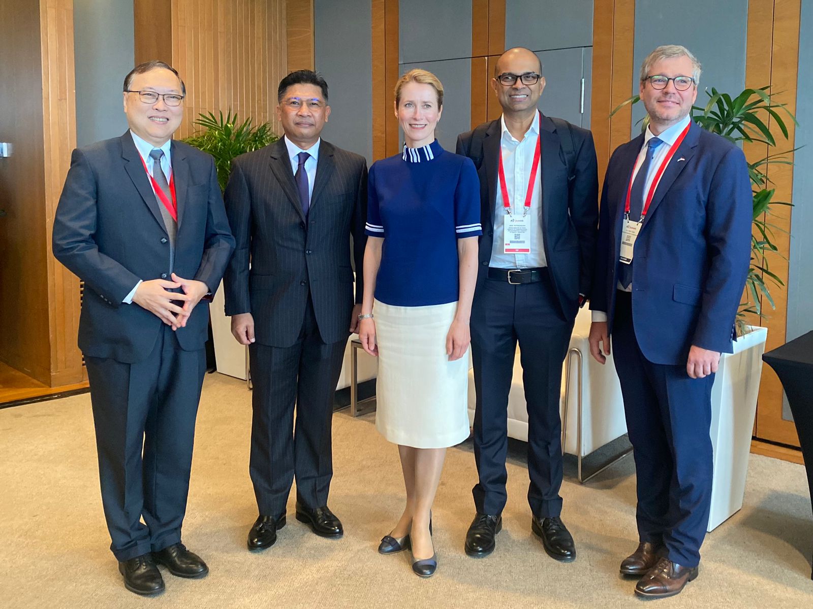 Minister of Transport and Infocommunications, Brunei Darussalam Attended Asia Tech X Summit 2023 in Singapore