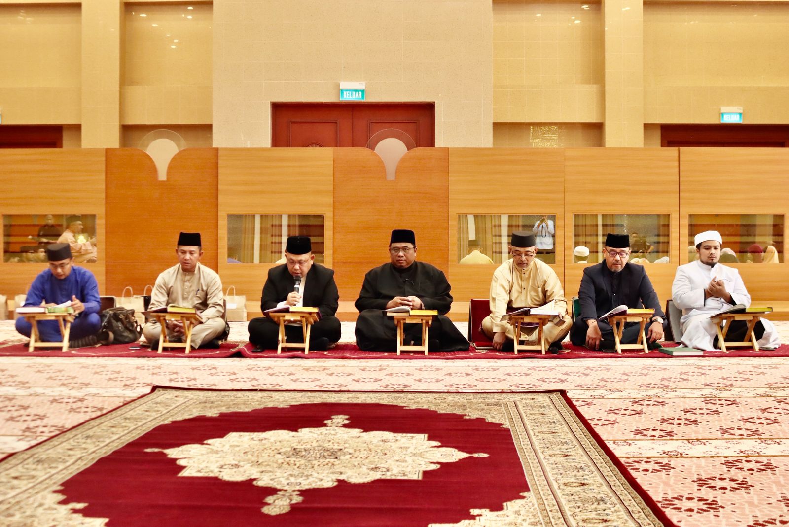 Majlis Pembukaan Tadarus Al-Quran Sempena Bulan Ramadhan Tahun 1446 Hijrah / 2025 Masihi bagi Kementerian Pengangkutan dan Infokomunikasi dan Jabatan-Jabatan serta Agensi-Agensi Pihak Berkuasa Di Bawahnya