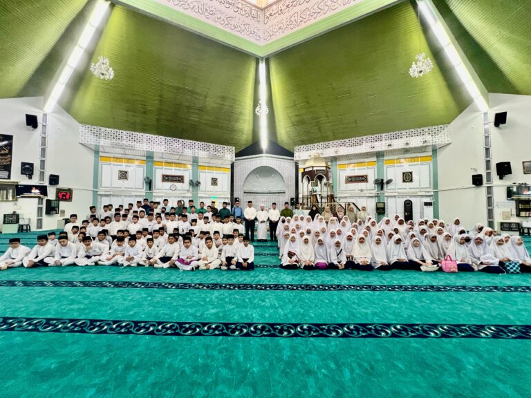 Majlis Membaca Ratib Al-Attas, Solat Sunat Hajat dan Solat Fardhu Asar Berjemaah kelolaan Majlis Kebangsaan Keselamatan Jalan Raya (MKKJR)
