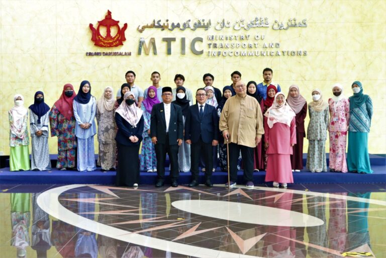 Lawatan sambil Belajar Penuntut-Penuntut dari Universiti Brunei Darussalam (UBD).