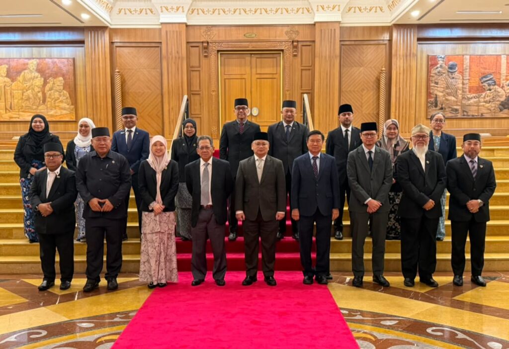 Sesi Dialog bersama Yang Berhormat Ahli-Ahli Majlis Mesyuarat Negara bagi Sektor Pengangkutan